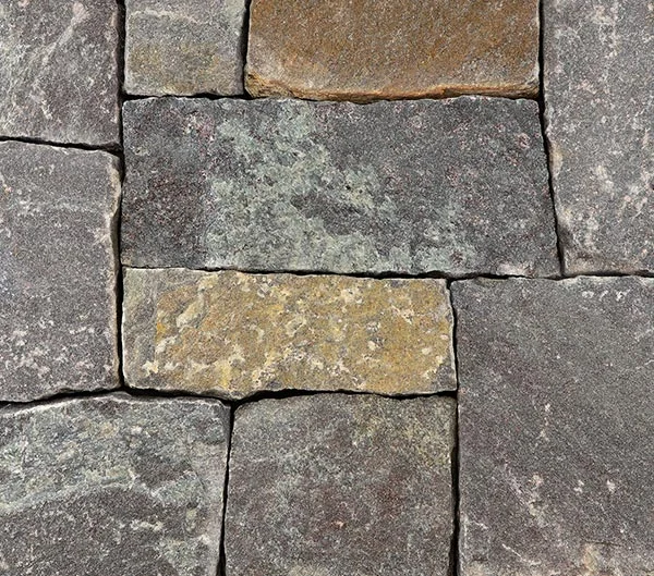 Saratoga Granite®: Saratoga Granite Roughly Square / Rectangle.
