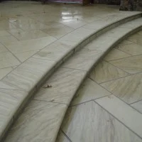 Birmingham Buff Berea Sandstone: Birmingham Buff Patio Stone Sawn six sides 2" standard thickness Available in a variety of sizes and thicknesses Buff.