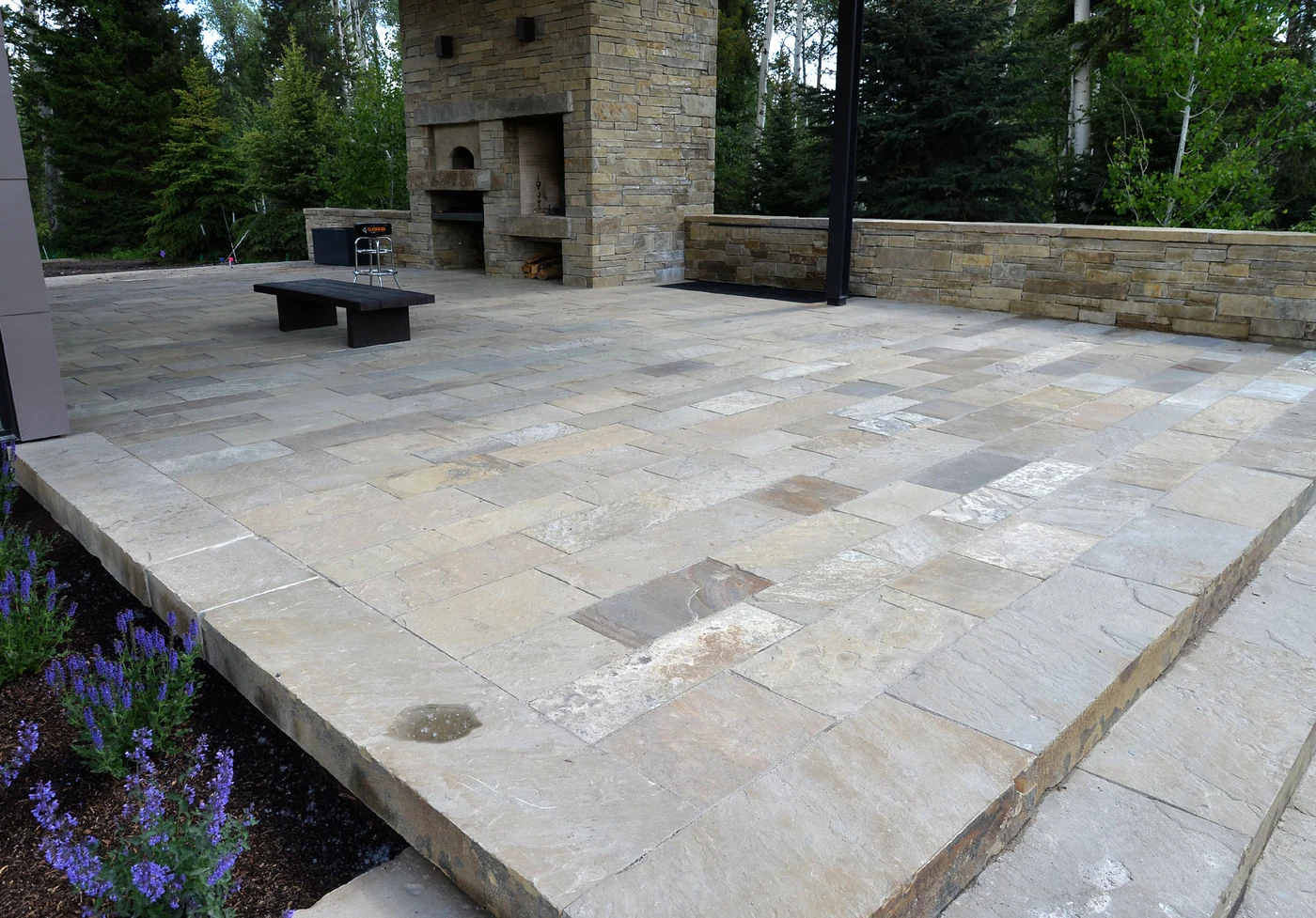 Frontier Sandstone: Frontier Sandstone — sawn paving in a producer-documented application. Photo: Select Stone.