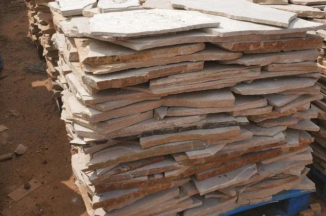 Colorado Buff · thin flagstone.